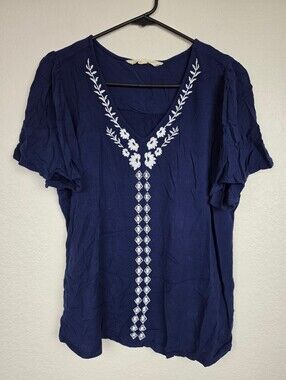 Magnolia Grace Navy Rayon Embroidered V-Neck Blouse Medium